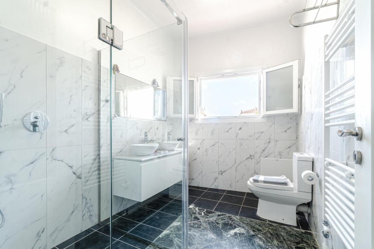 Castel Abaso Boutique Apartments By Explore Andros Экстерьер фото